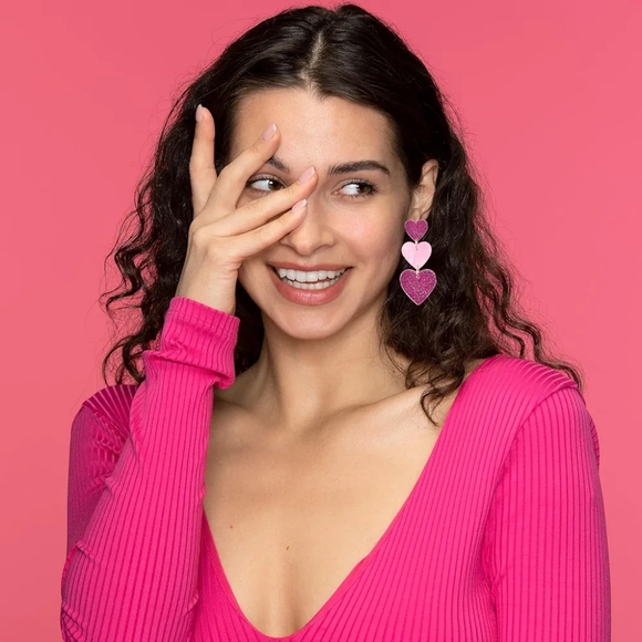 ⛱️Triple Heart Dangle Earrings Colored Sparkle Hearts Love - Picture 2 of 6